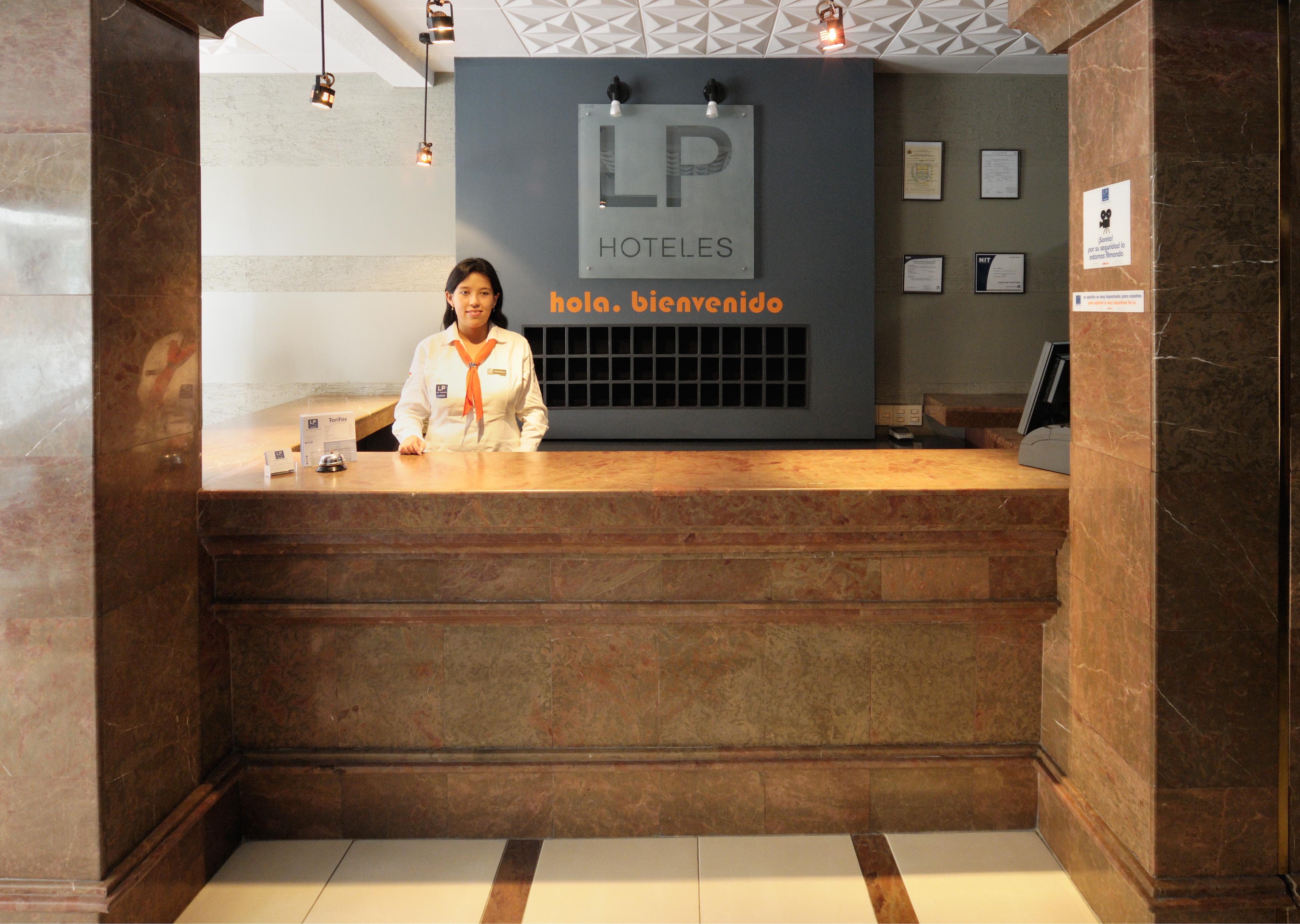 Hotel Lp Columbus La Paz Exterior photo